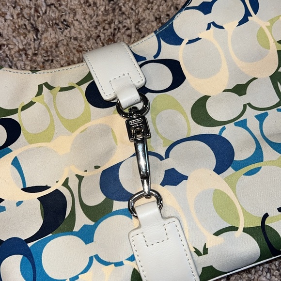 🩵Vintage Y2K Limited addition coach bag!💙 - Picture 3 of 12